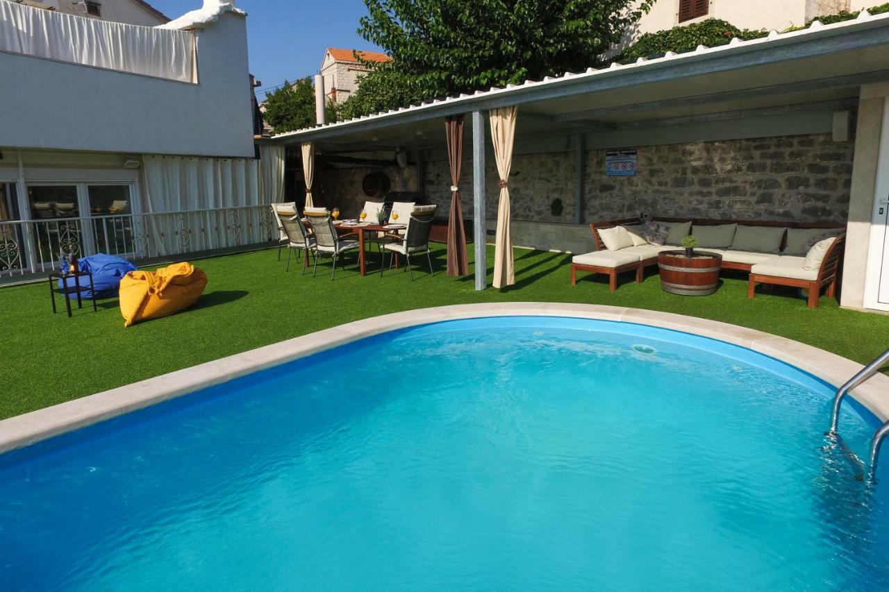 Holiday Home Gustirna Selca  Εξωτερικό φωτογραφία