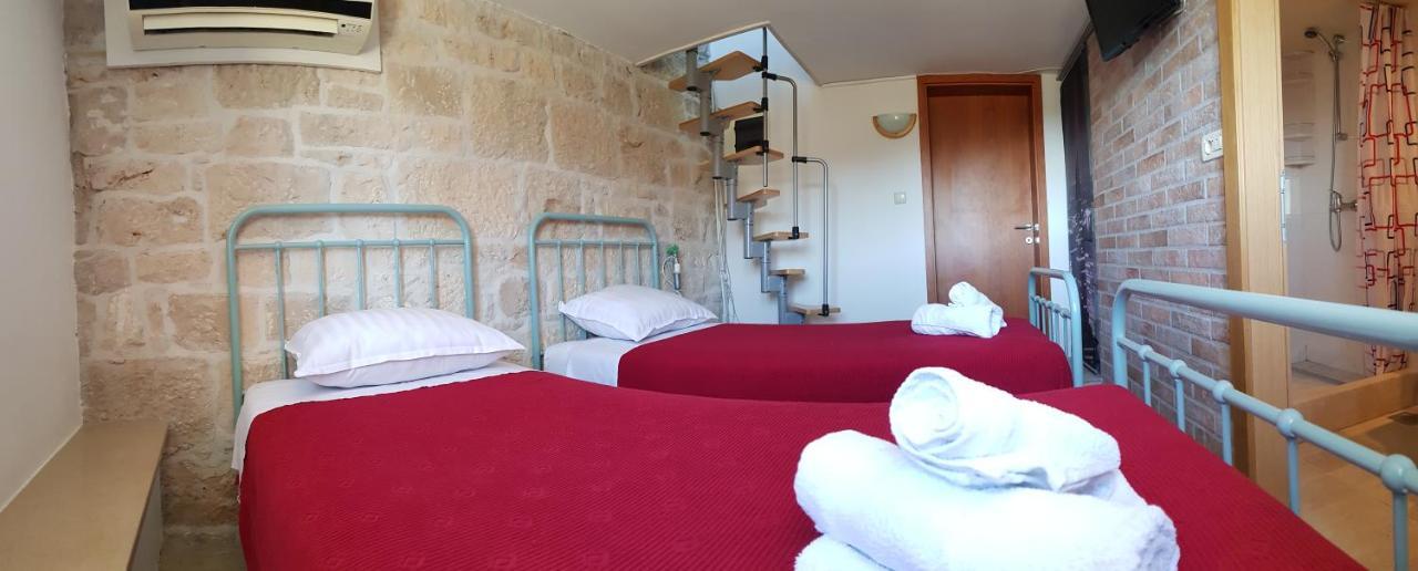 Holiday Home Gustirna Selca  Δωμάτιο φωτογραφία
