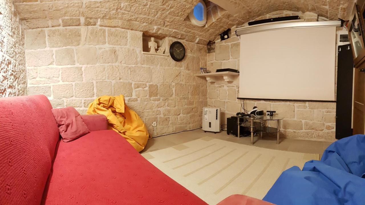 Holiday Home Gustirna Selca  Δωμάτιο φωτογραφία