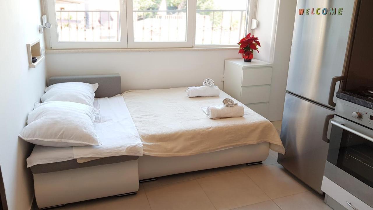 Holiday Home Gustirna Selca  Δωμάτιο φωτογραφία